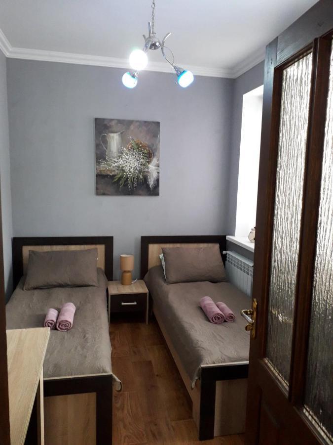 Apartament On Levanevskogo 2 Apartment Kamianets-Podilskyi Exterior photo